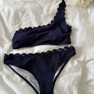 Cupshe Dark Blue Scalloped Bikini